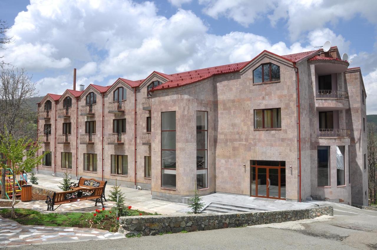 Alpina Resort By Stellar Hotels, Tsaghkadzor Extérieur photo